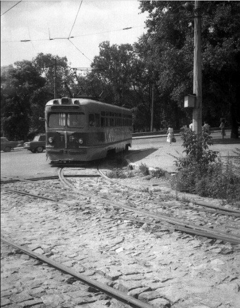 Донецк, МТВ-82 № Т-8