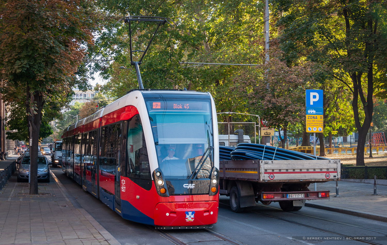 Белград, CAF Urbos 3 № 81527 (1527)