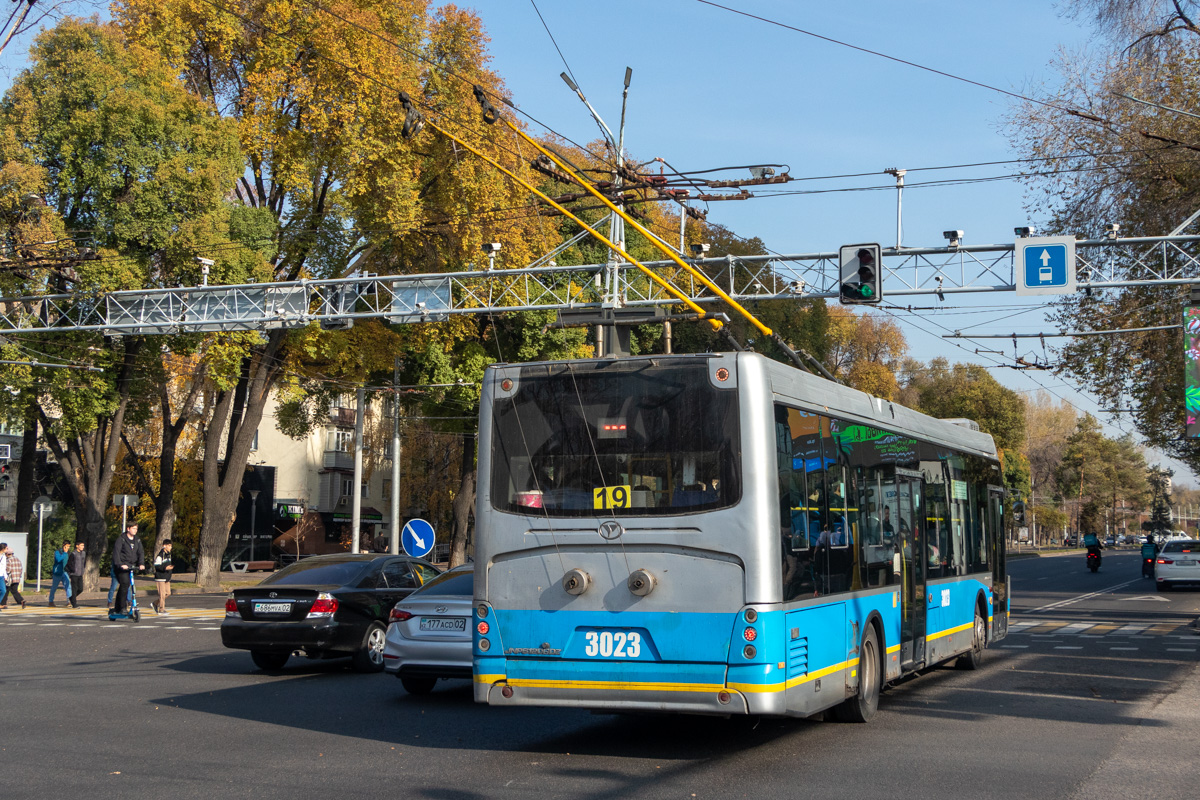ალმათი, YoungMan JNP6120GDZ (Neoplan Kazakhstan) № 3023