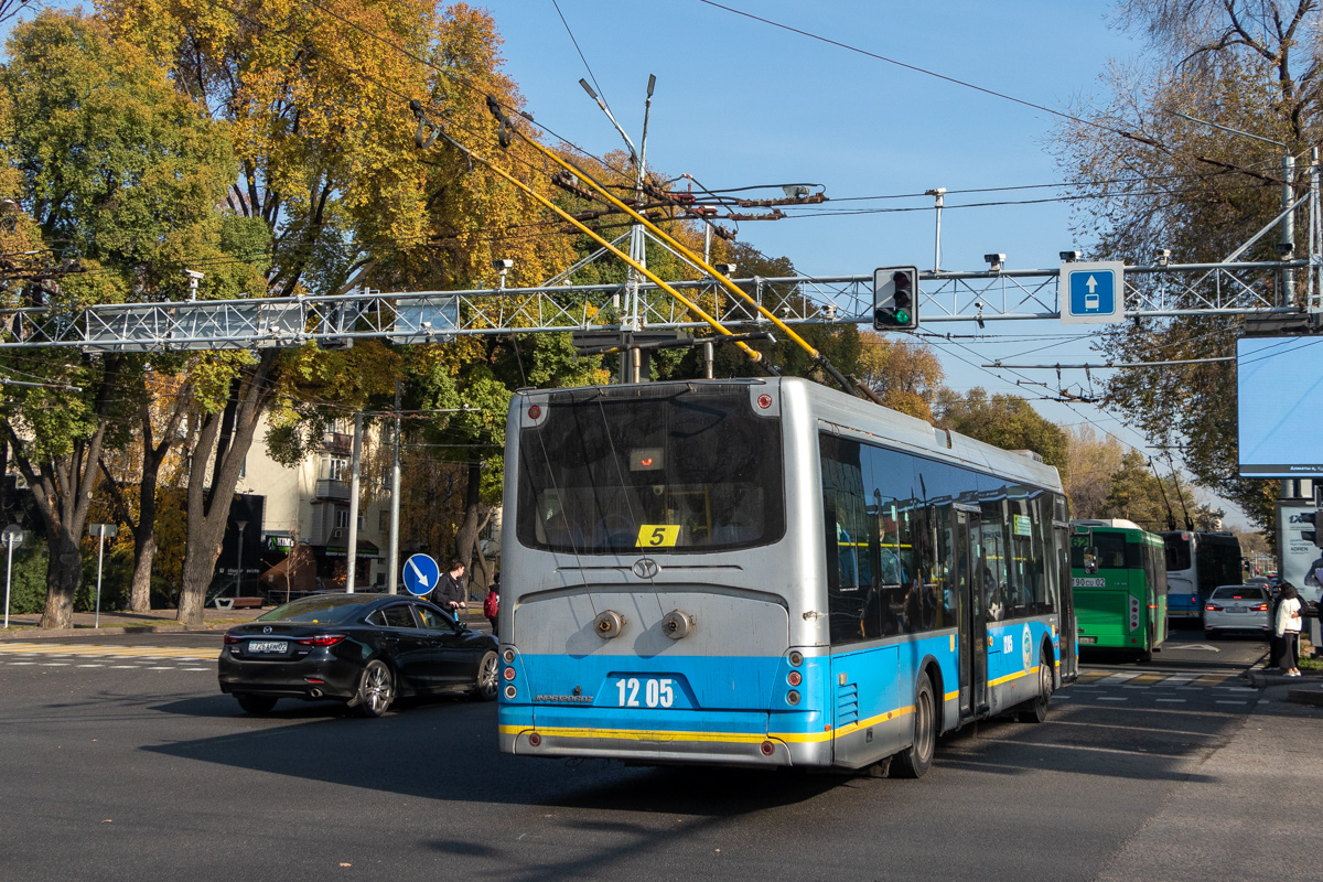 Алматы, YoungMan JNP6120GDZ (Neoplan Kazakhstan) № 1205 Алматы, YoungMan JNP6120GDZ (Neoplan Kazakhstan) № 1205