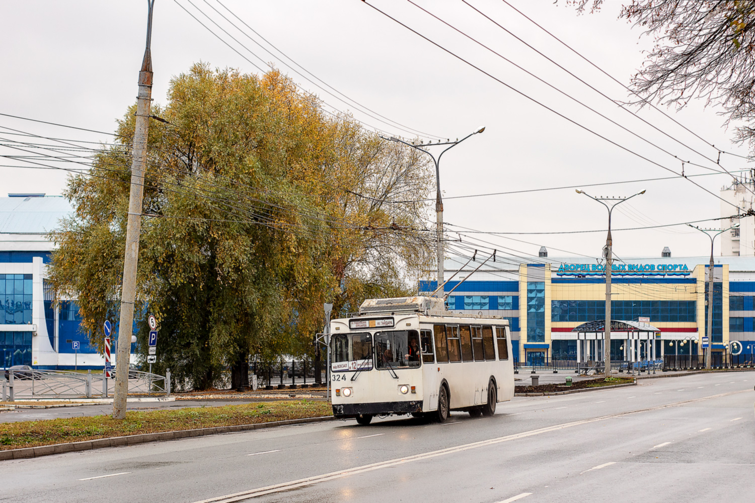 Йошкар-Ола, ЗиУ-682ГМ1 (с широкой передней дверью) № 324