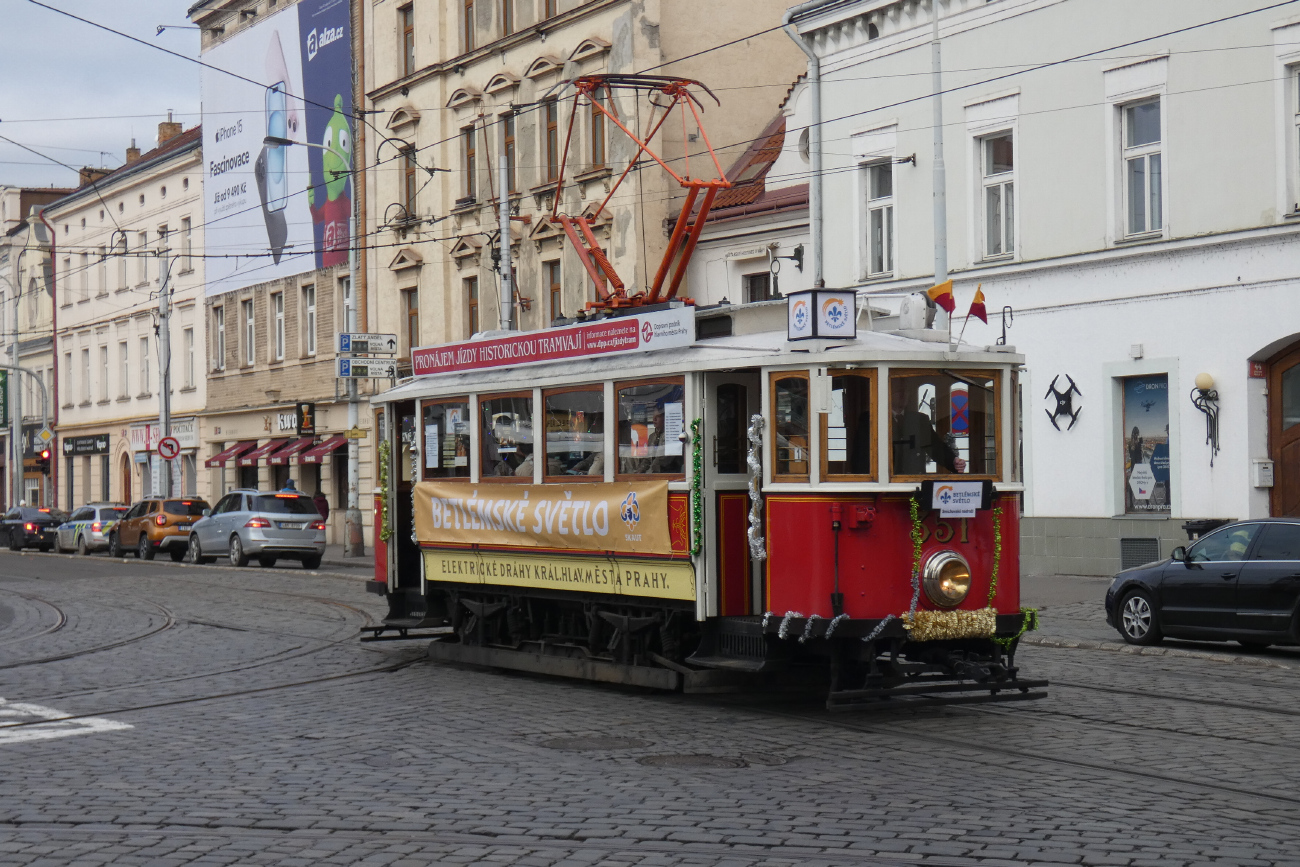 Прага, Ringhoffer DSM № 351; Прага — Вифлеемский огонь