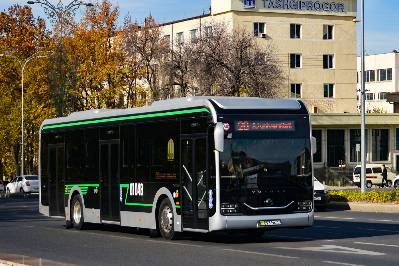 Ташкент, Yutong ZK6126BEVG № 01048