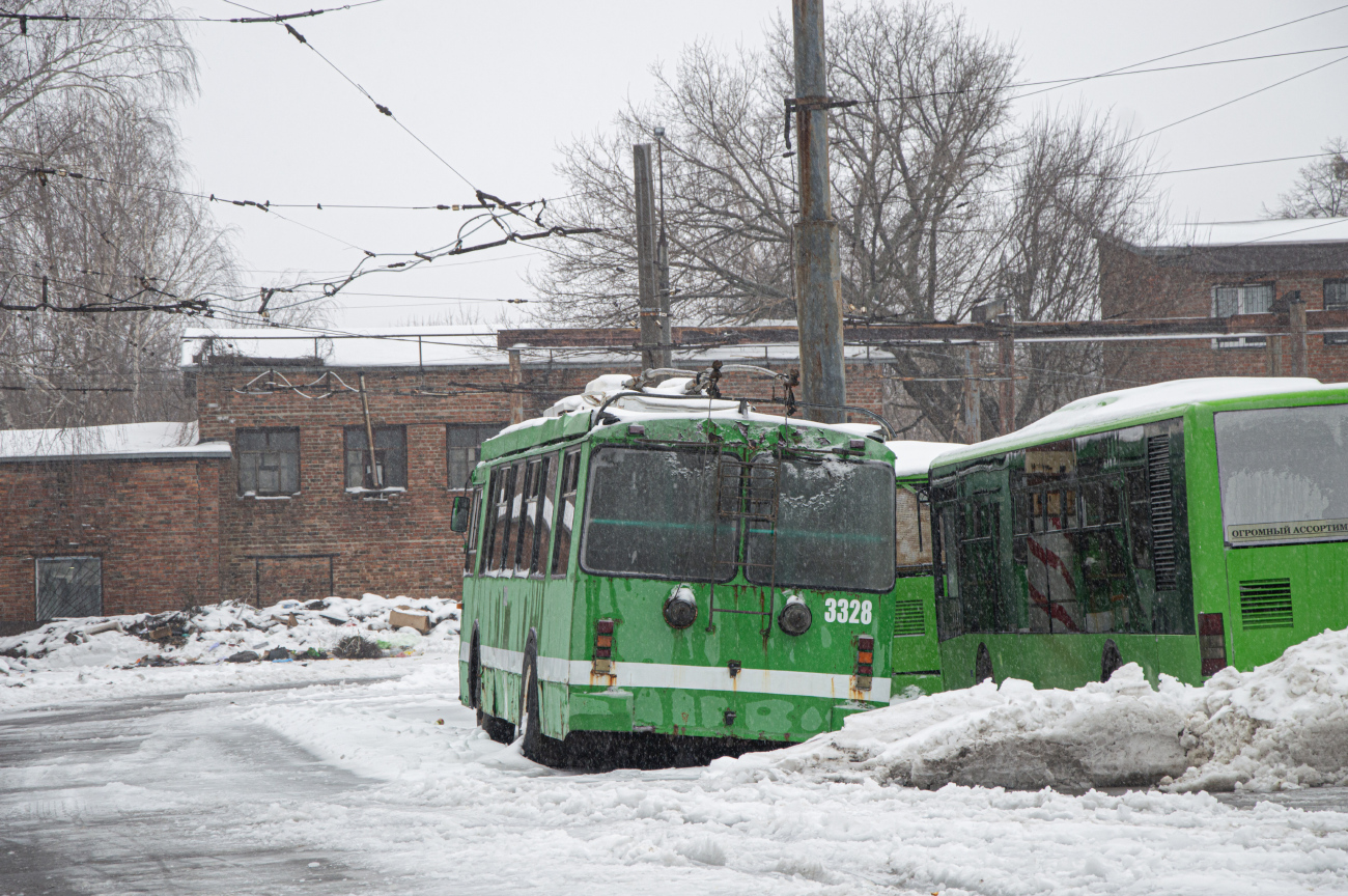 Харьков, ЗиУ-682Г-016.02 № 3328