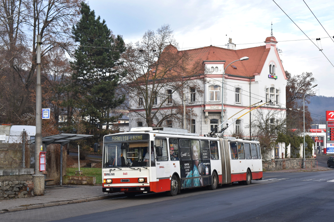 Усти-над-Лабем, Škoda 15Tr13/6M № 565