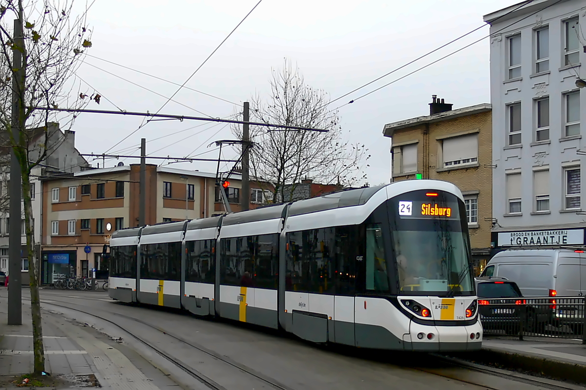 Антверпен, CAF Urbos 100 № 7429