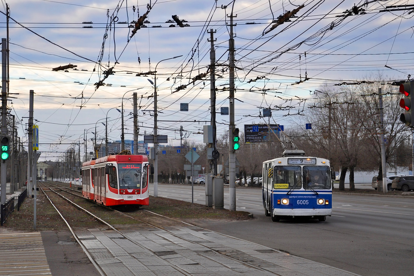 Волгоград, 71-623-03 № 5862; Волгоград, ЗиУ-682 (ВЗСМ) № 6005