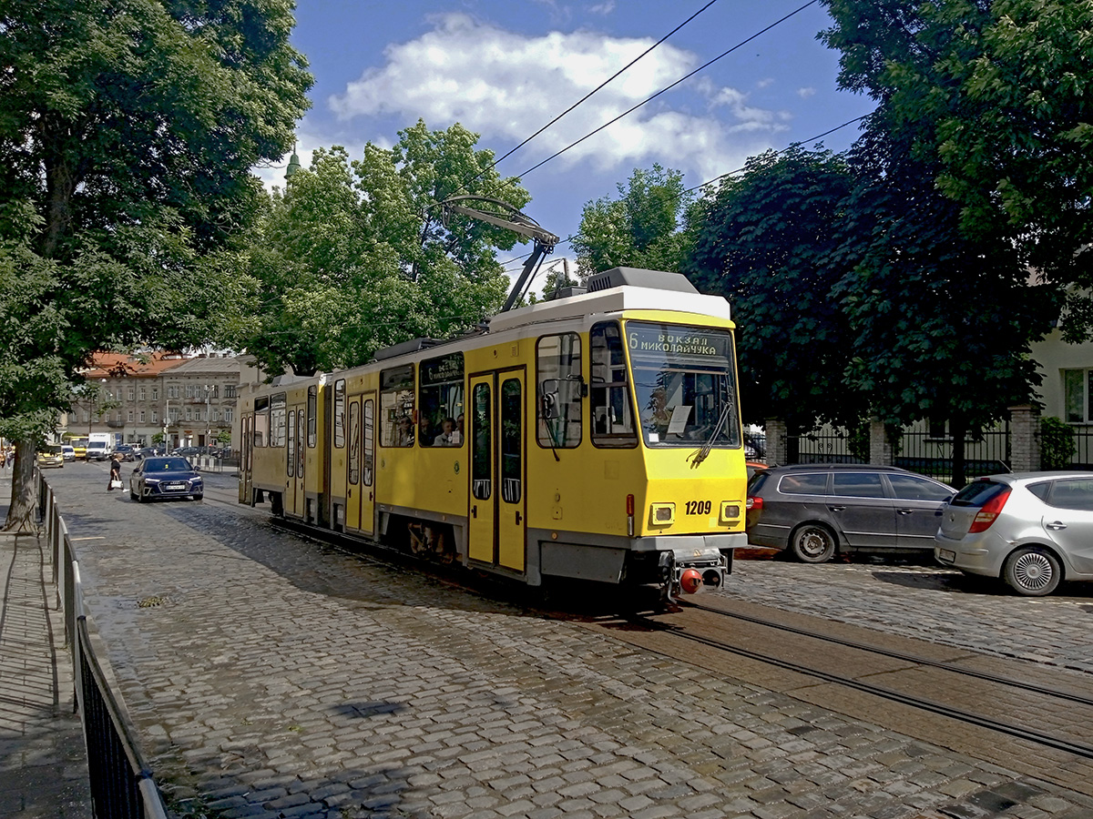 Львов, Tatra KT4DM № 1209