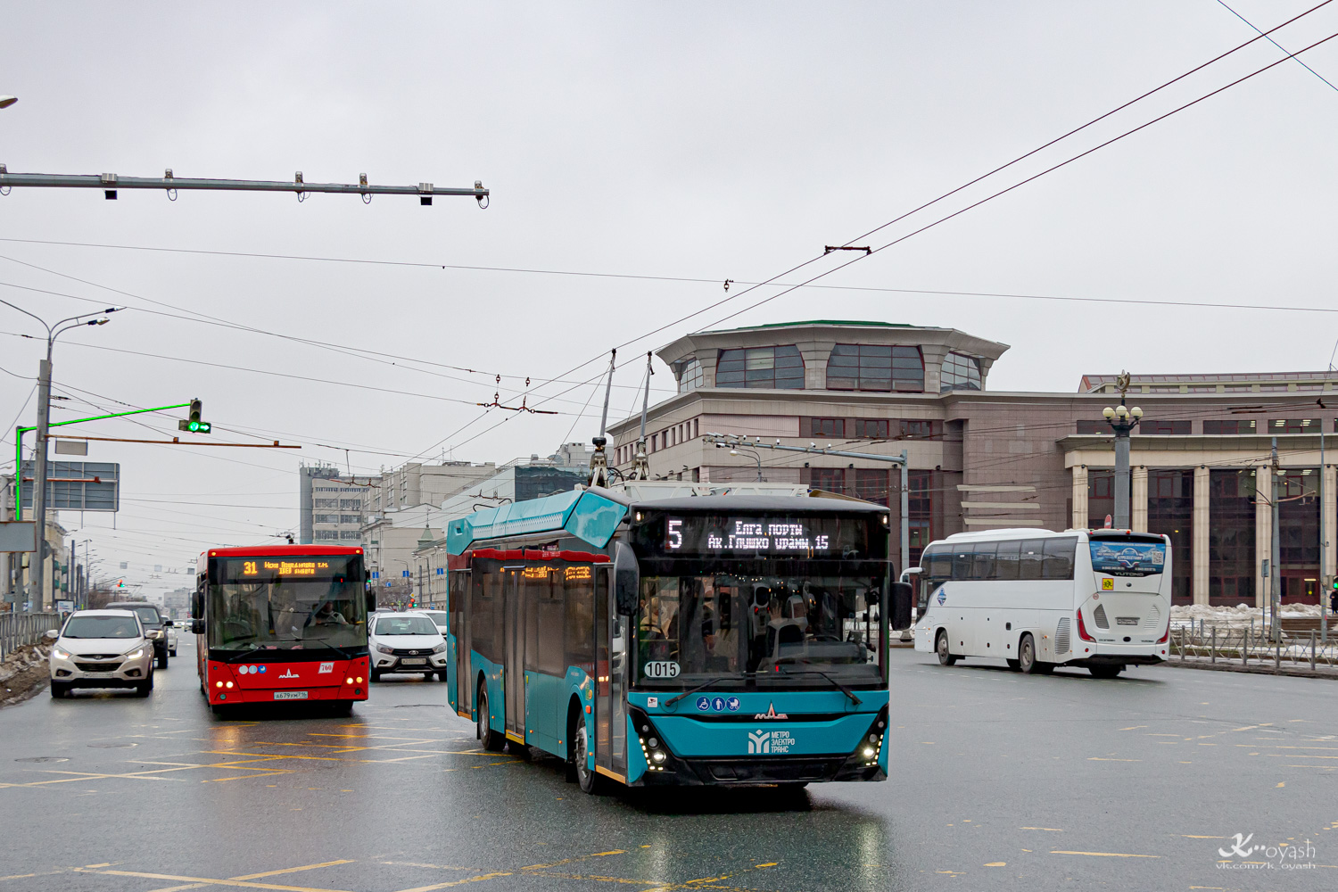 Казань, МАЗ-303Т22 № 1015