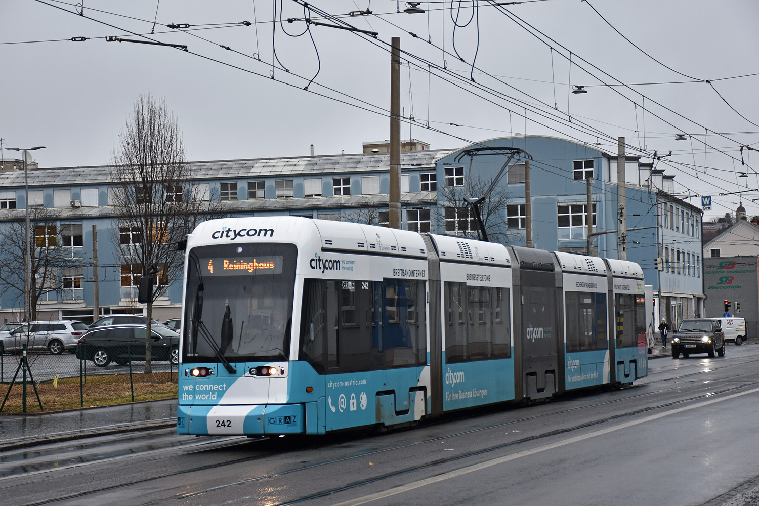 Graz, Stadler Variobahn # 242 Graz, Stadler Variobahn # 242