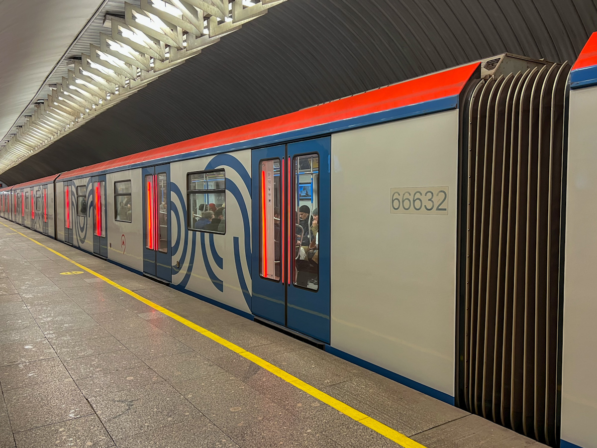 Москва, 81-766.4 «Москва-2019» № 66632