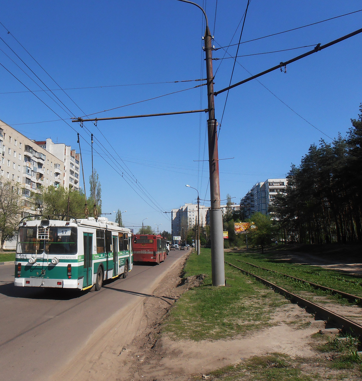 Воронеж, ЗиУ-682Г-016.02 № 305; Воронеж — По следам воронежского трамвая; Воронеж — Разные фотографии; Воронеж — Трамвайная сеть и инфраструктура; Воронеж — Троллейбусная сеть и инфраструктура