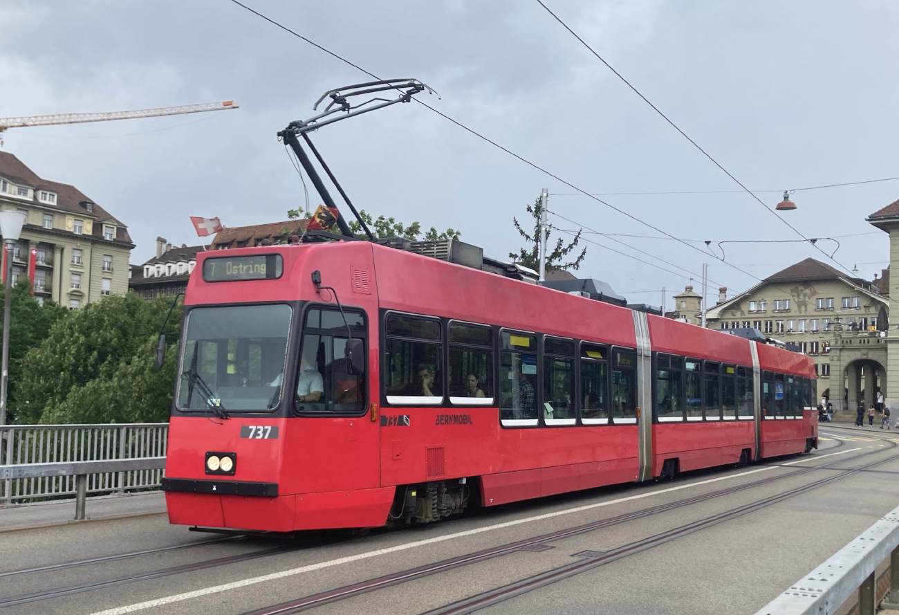 Берн, ACMV/ABB/Duewag Be 4/8 № 737