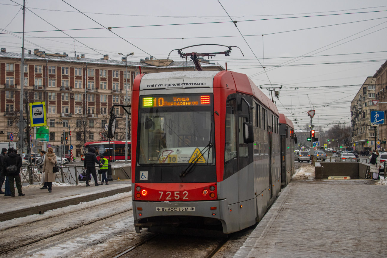 Санкт-Петербург, ЛМ-68М3 № 7252