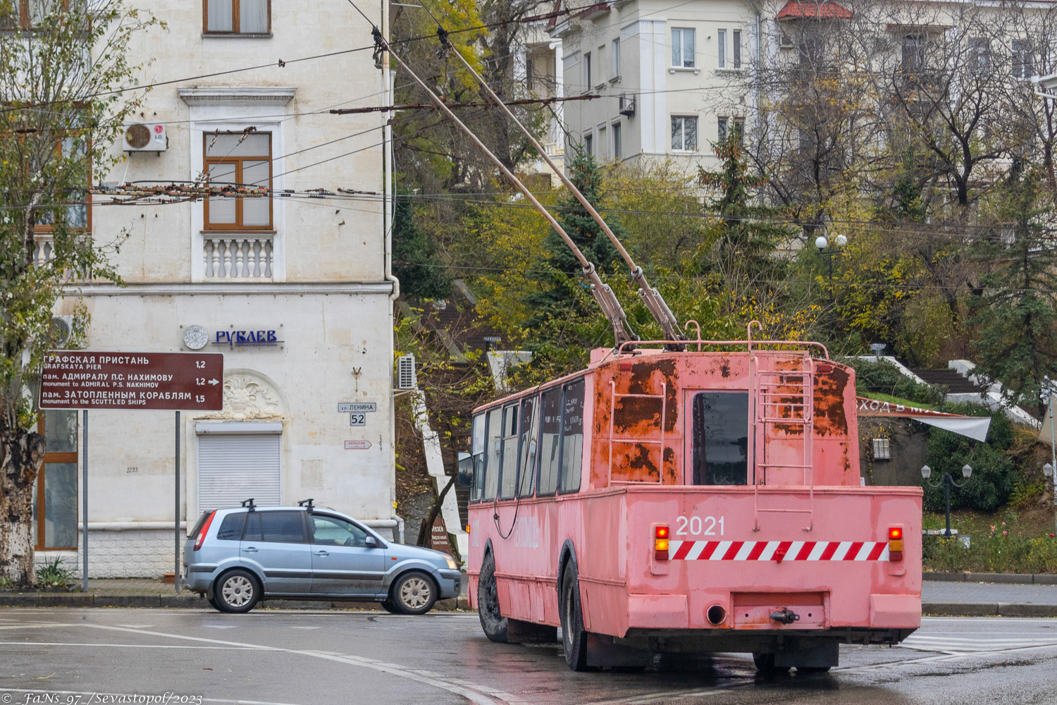 Севастополь, ЗиУ-682В-012 [В0А] № 2021