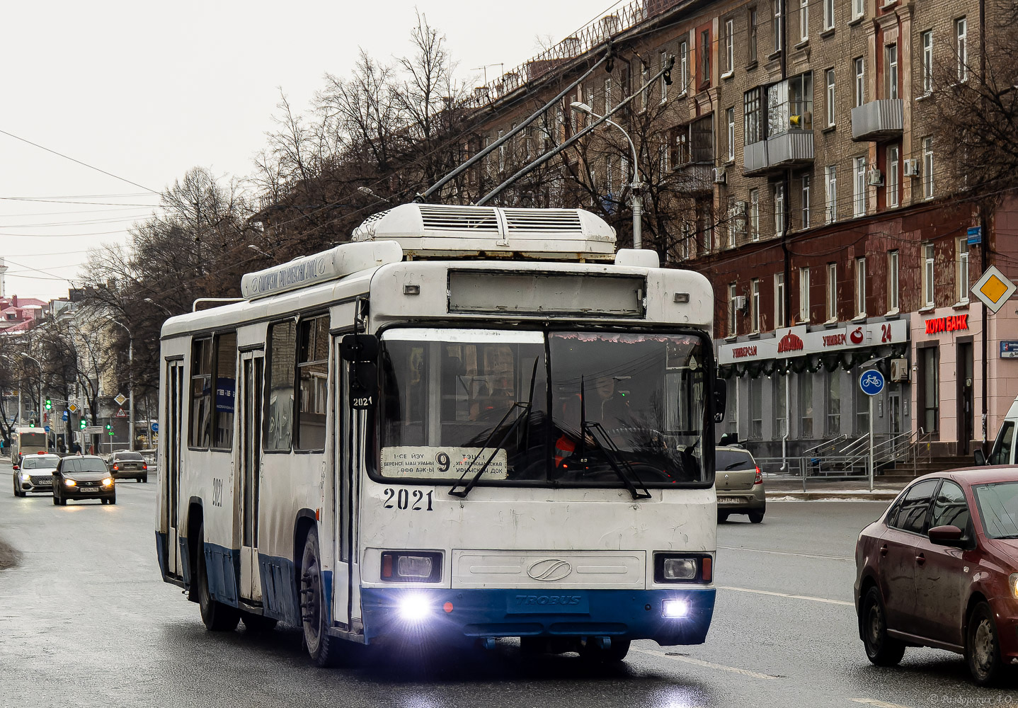 Уфа, БТЗ-52761Т № 2021