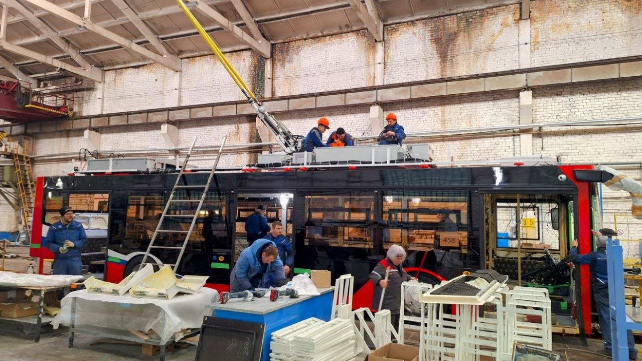 Брянск, ПКТС-6281.00 «Адмирал» № 1608; Брянск — Новые троллейбусы; Энгельс — Троллейбусный завод