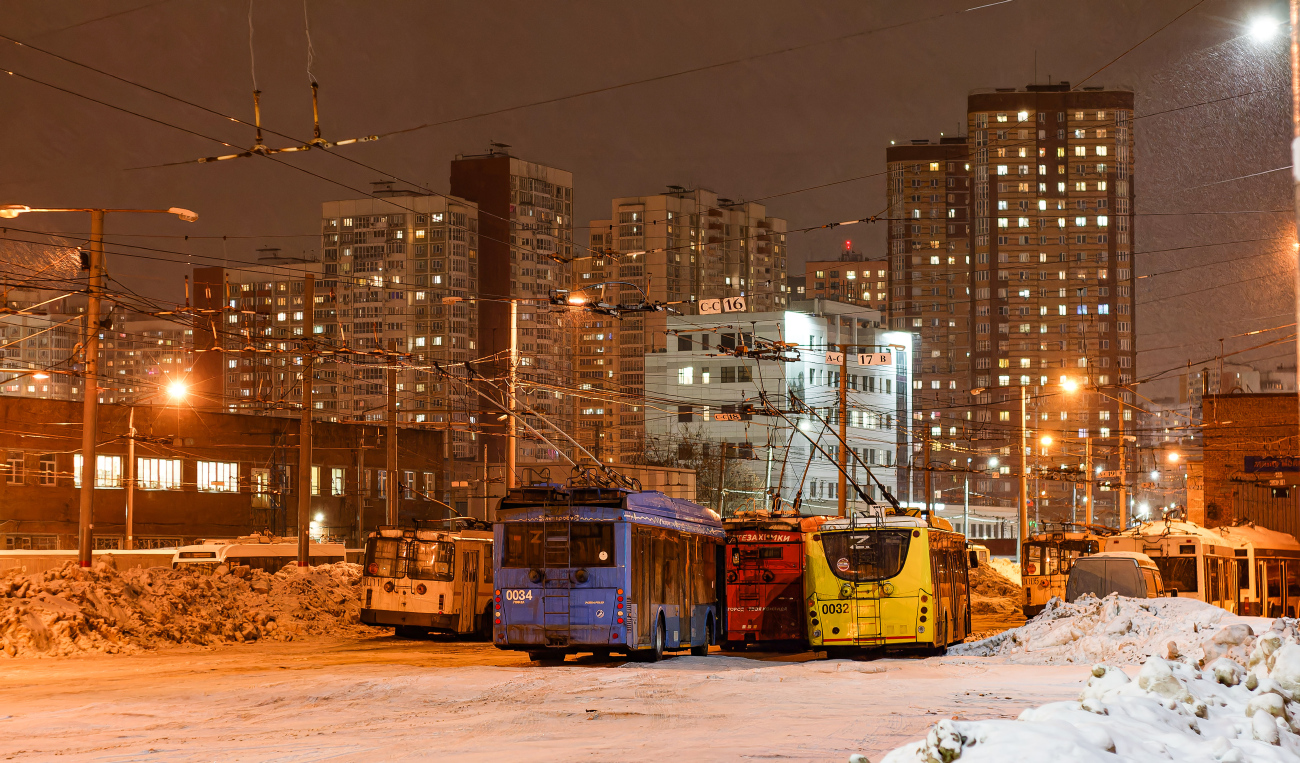 Chimki, Trolza-5265.02 “Megapolis” Nr 0034; Chimki, VMZ-5298.01 “Avangard” Nr 0032; Chimki — Miscellaneous photos