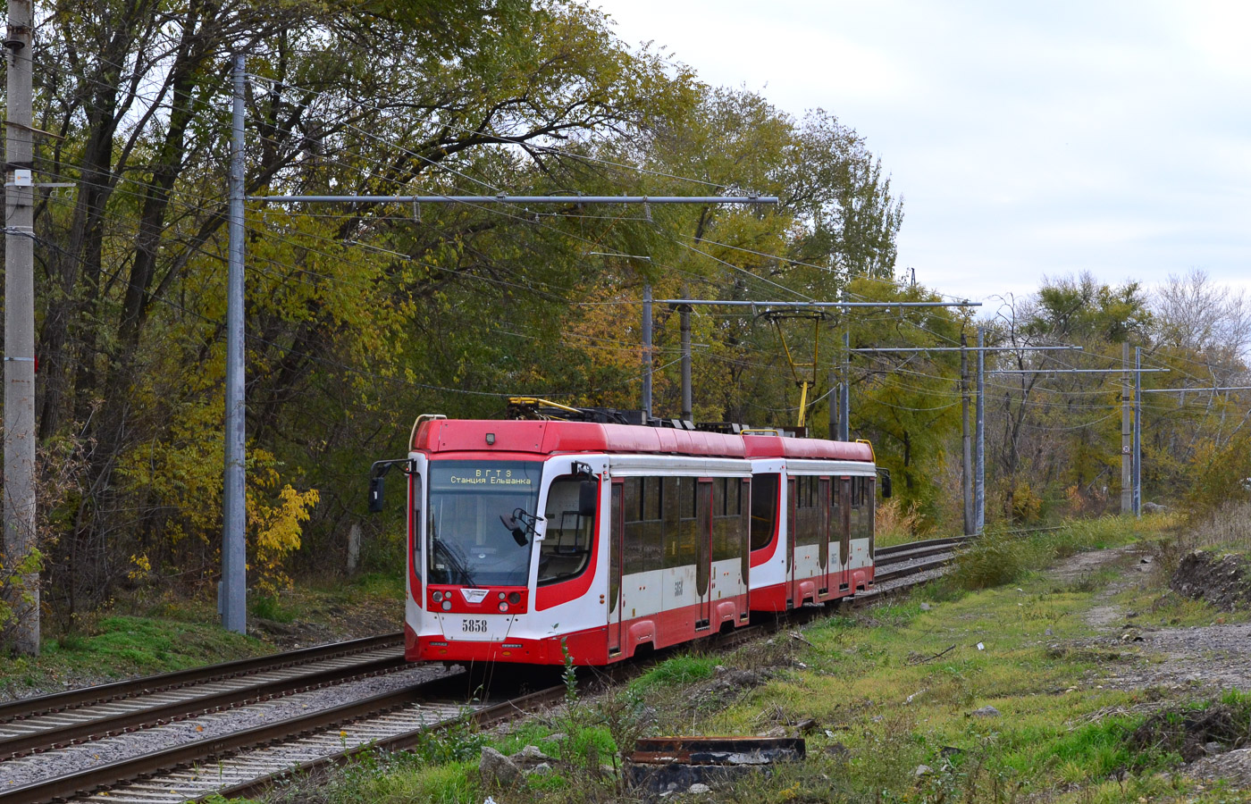 Волгоград, 71-623-03 № 5858