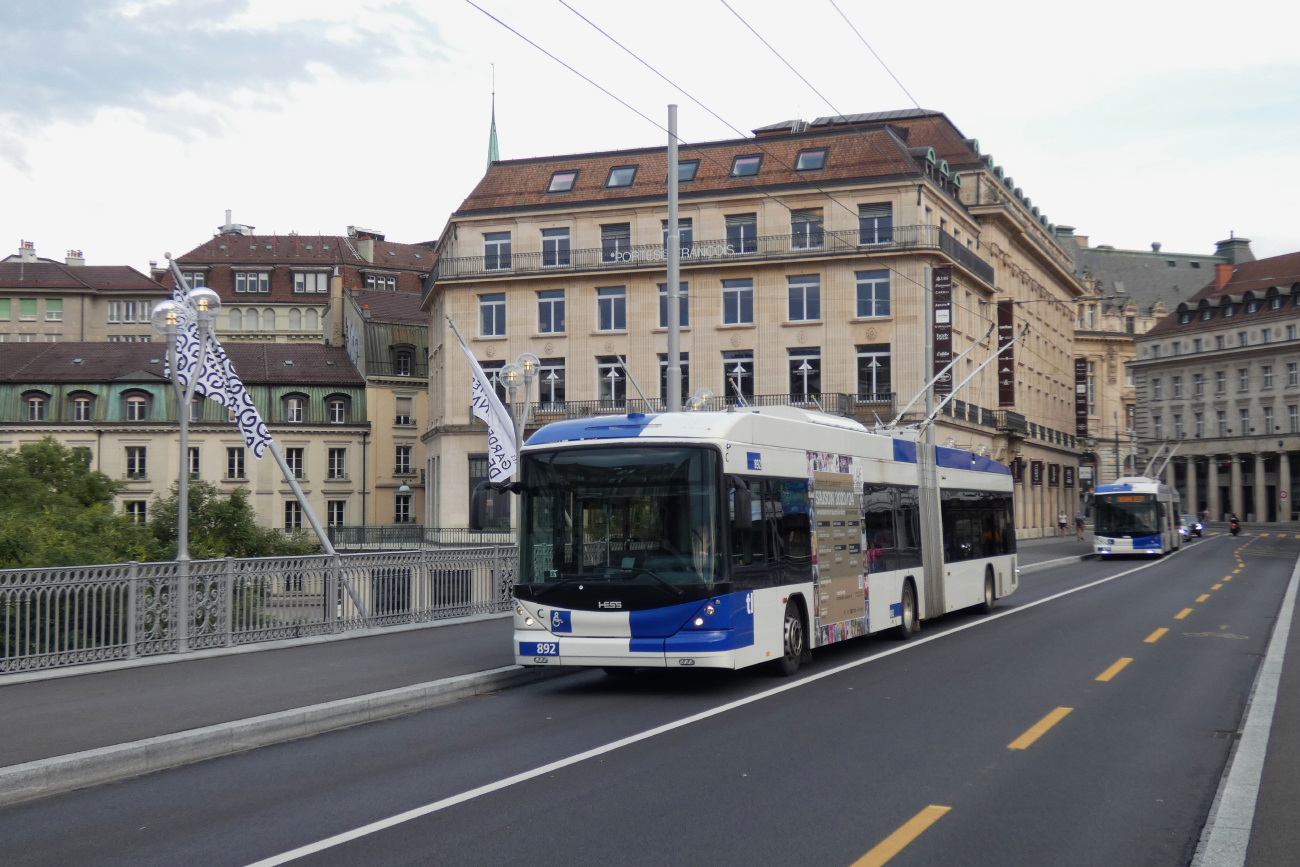 Лозанна, Hess SwissTrolley 4 (BGT-N2D) № 892