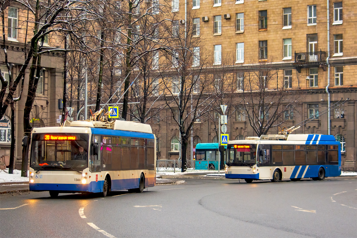 Санкт-Петербург, Тролза-5265.00 «Мегаполис» № 1366; Санкт-Петербург, Тролза-5265.00 «Мегаполис» № 1327