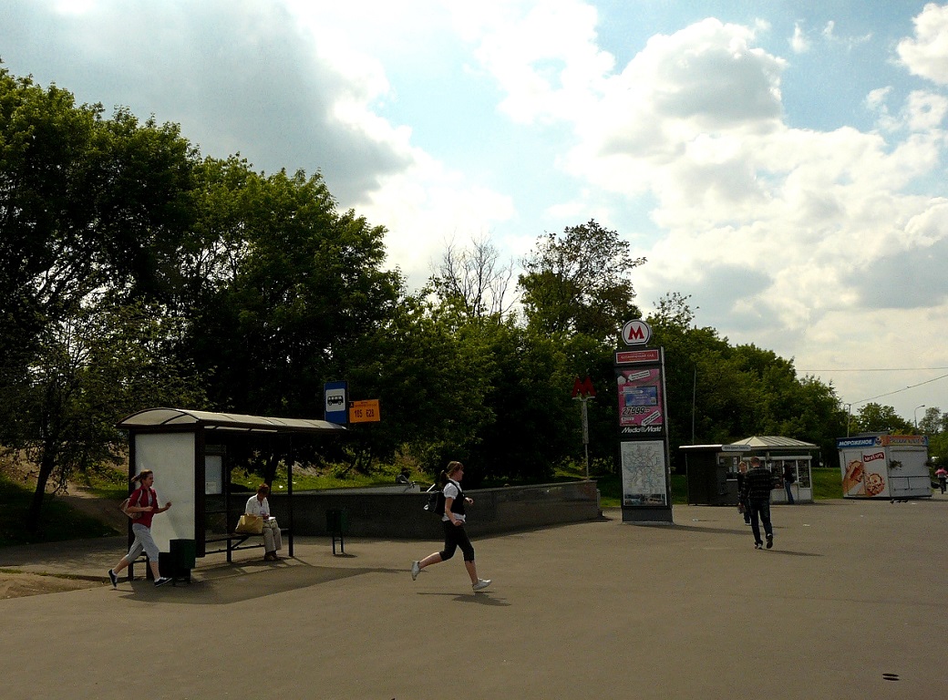 Москва — Метрополитен — [6] Калужско-Рижская линия; Москва — Метрополитен — прочее