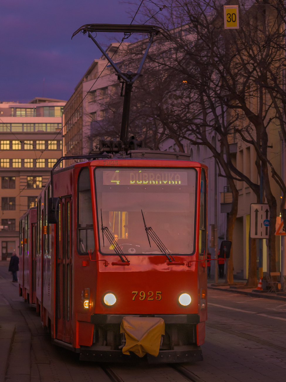 Bratislava, Tatra T6A5 č. 7925