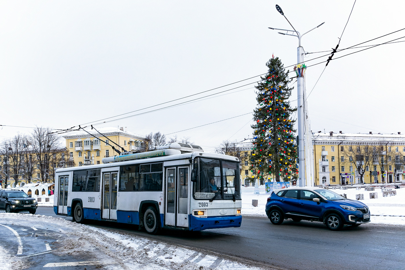 Уфа, БТЗ-52767А № 2003