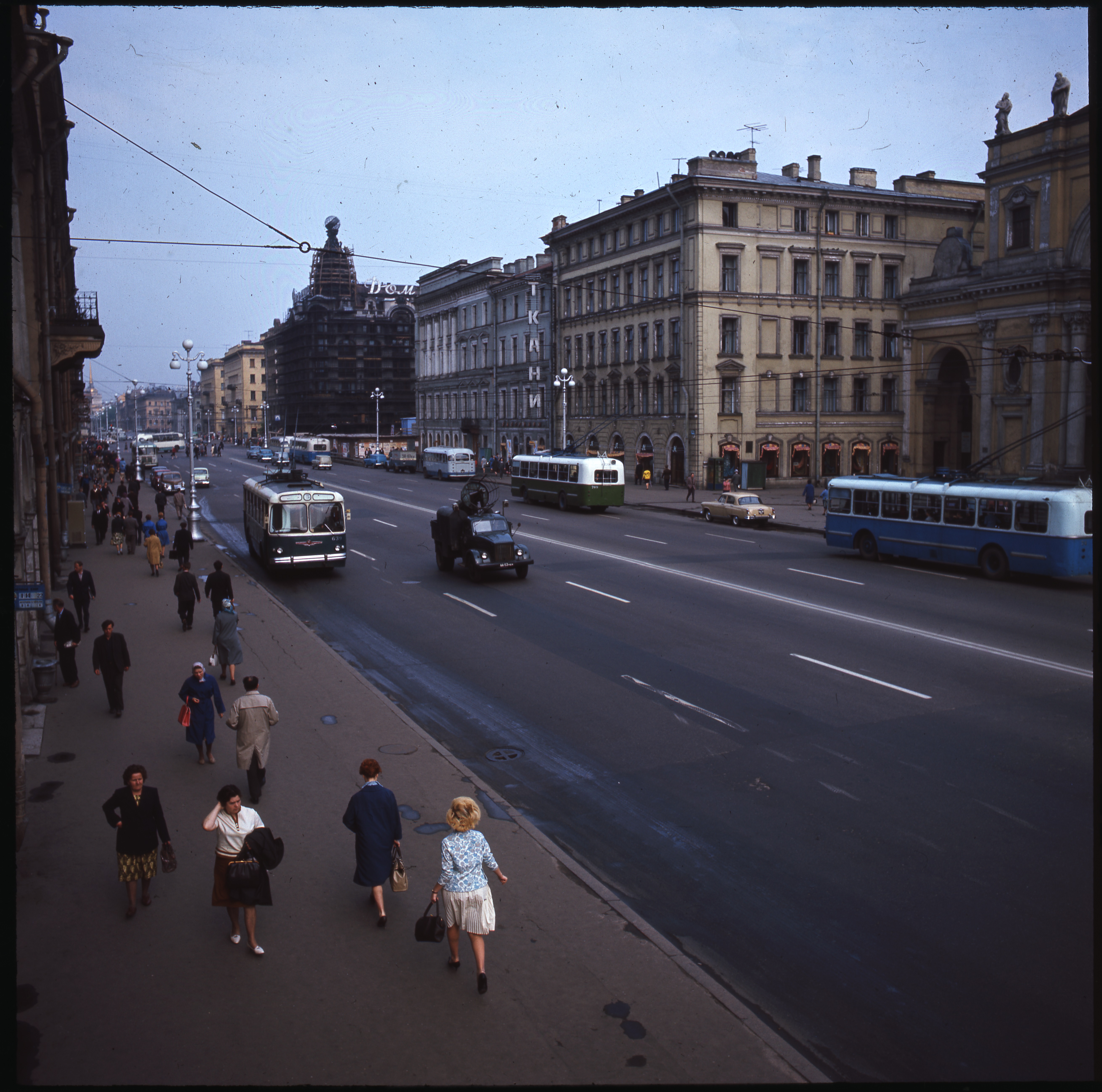 Санкт-Петербург, ЗиУ-5 № 639; Санкт-Петербург, ЗиУ-5Г № 709; Санкт-Петербург — Исторические фотографии троллейбусов
