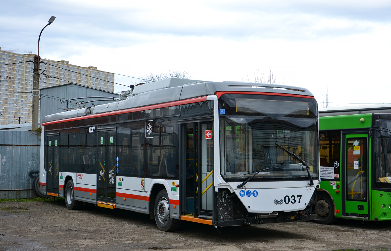 Краснодар, БКМ 32100D «Ольгерд» № 037