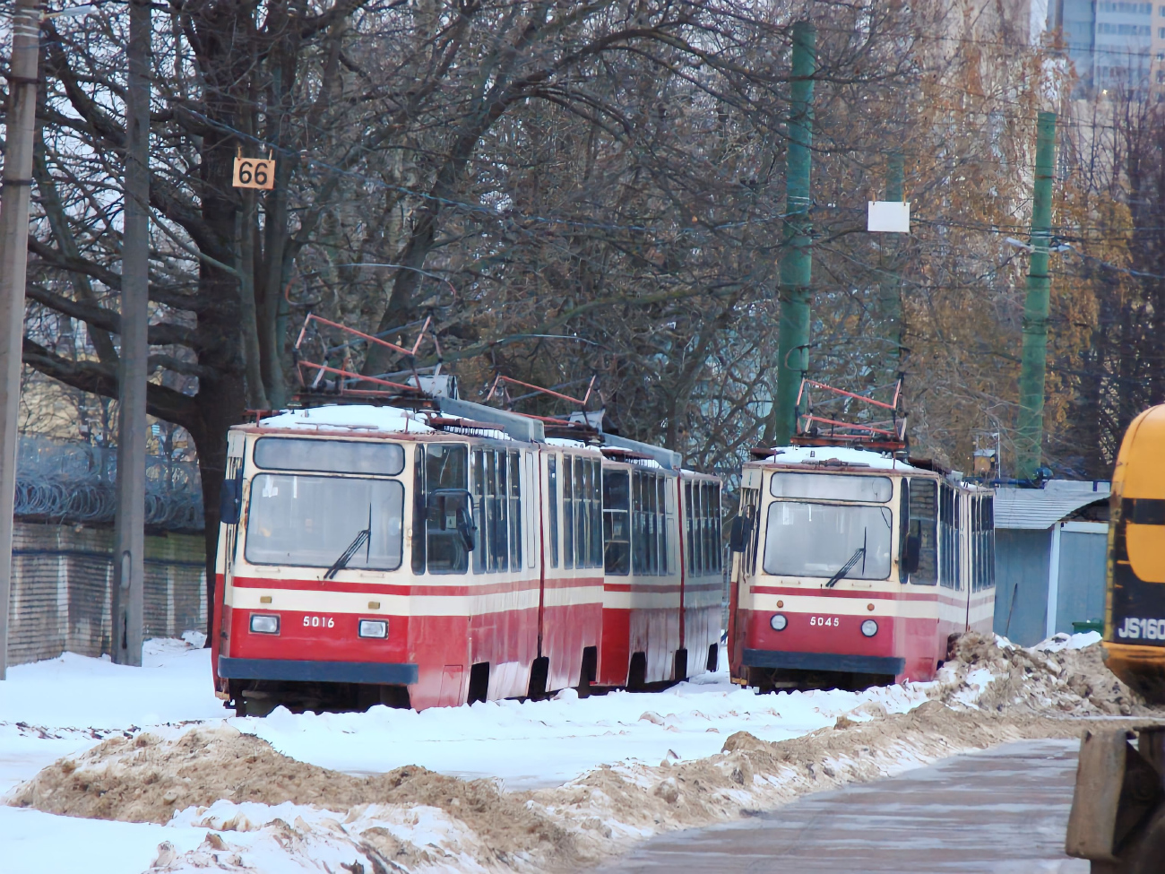 Санкт-Петербург, ЛВС-86К № 5016; Санкт-Петербург, ЛВС-86К № 5045