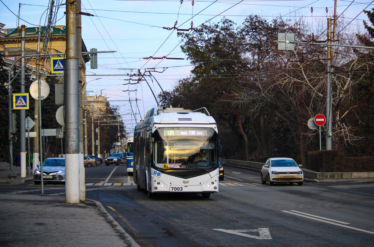 Волгоград, БКМ 32100D № 7003