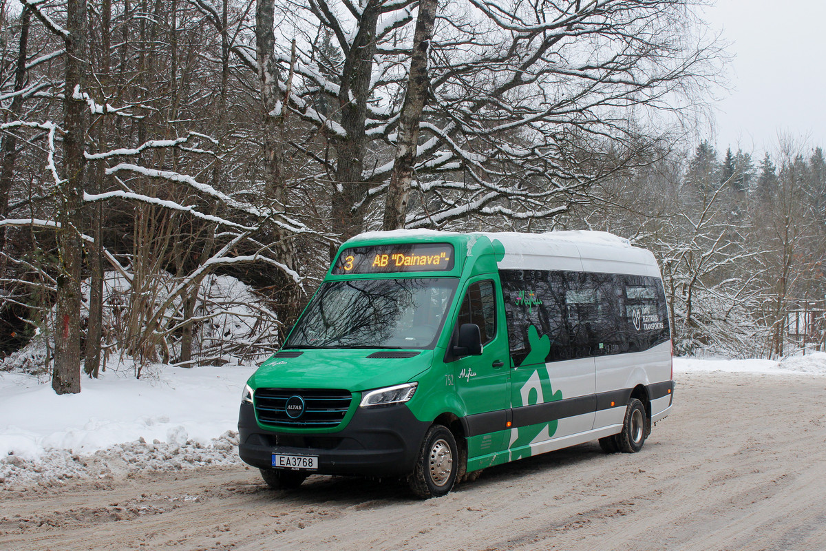 Алитус, Altas Novus Cityline LW № 752