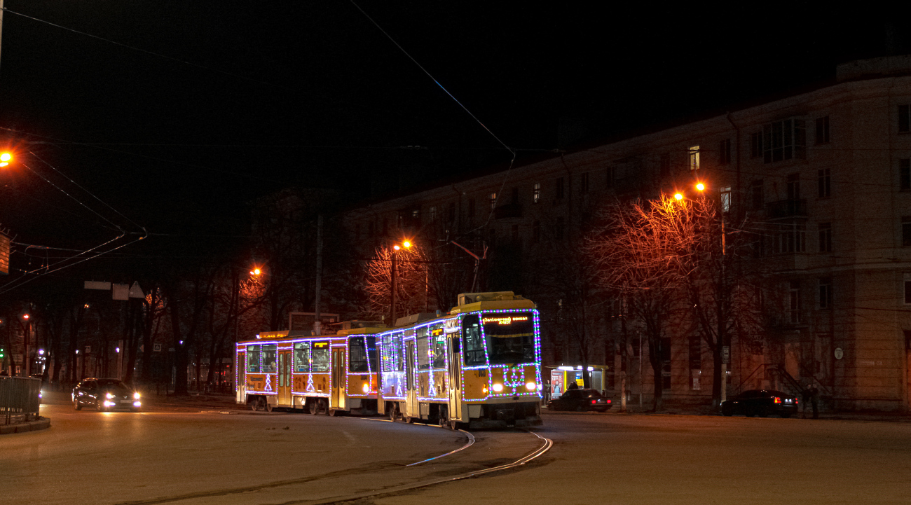 Днепр, Tatra T6A2M № 3033