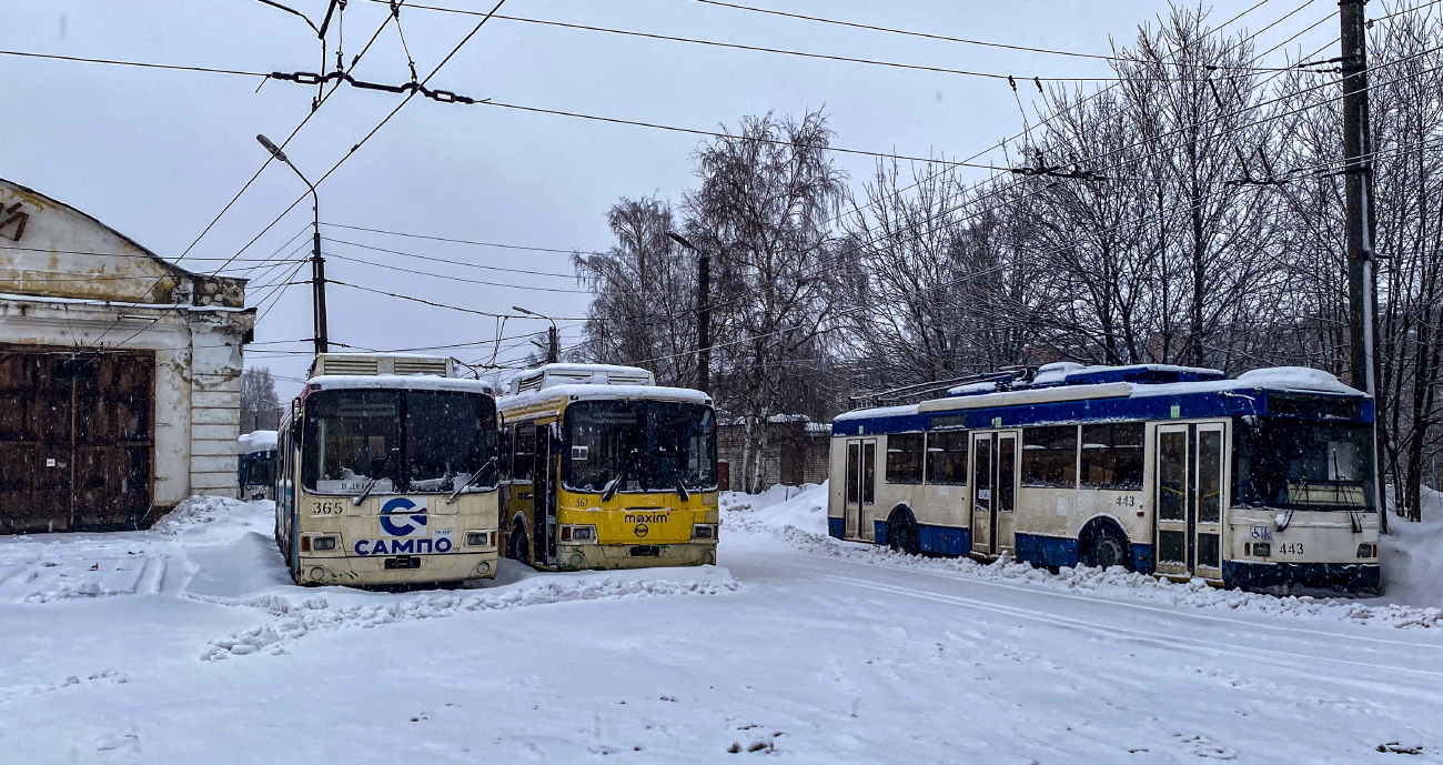Petrozavodsk, LiAZ-5280 Br. 365; Petrozavodsk, Trolza-5275.03 “Optima” Br. 443