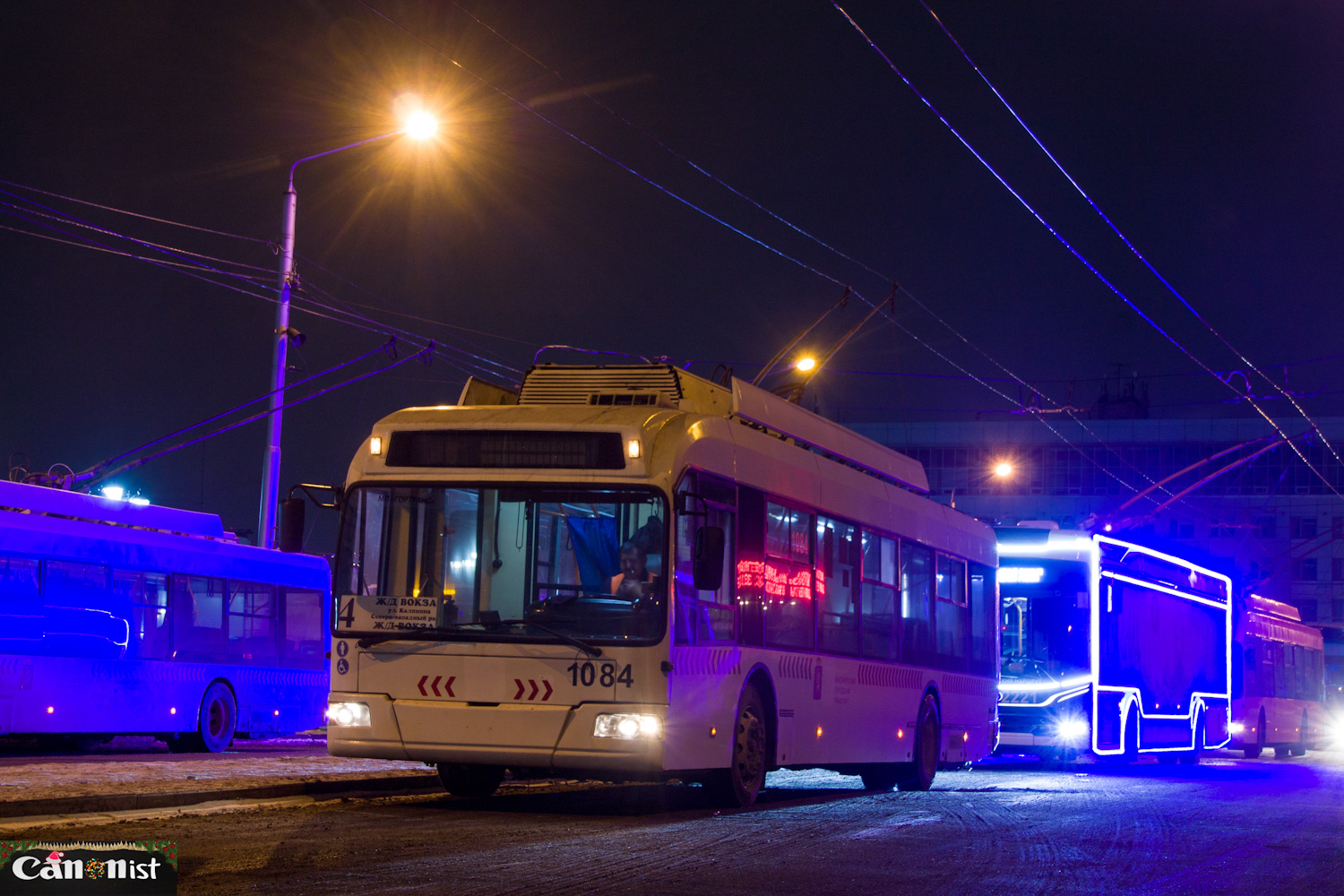 Красноярск, БКМ 321 № 1082; Красноярск, БКМ 321 № 1084