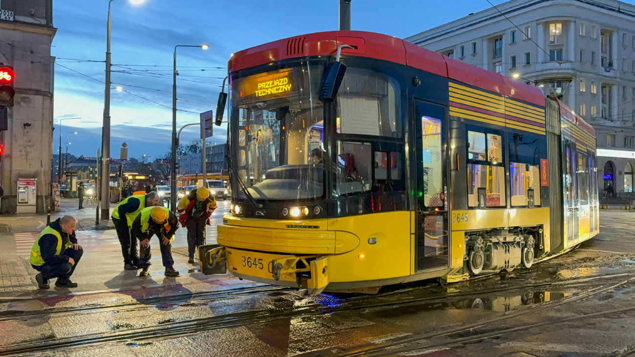 Варшава, PESA Jazz 128N № 3645; Варшава — Происшествия