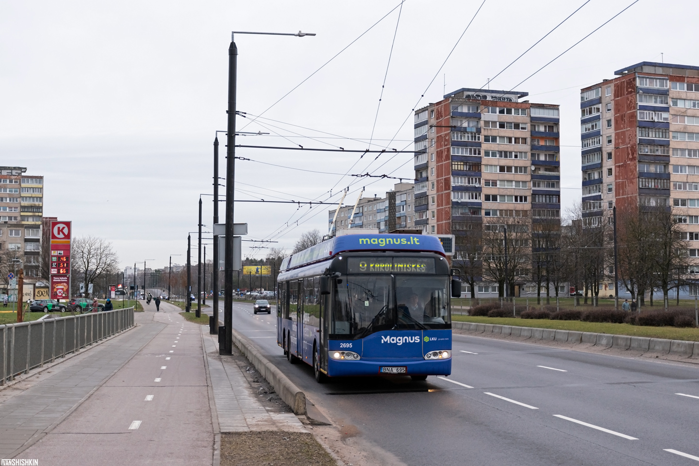 Вильнюс, Solaris Trollino II 15 AC № 2695