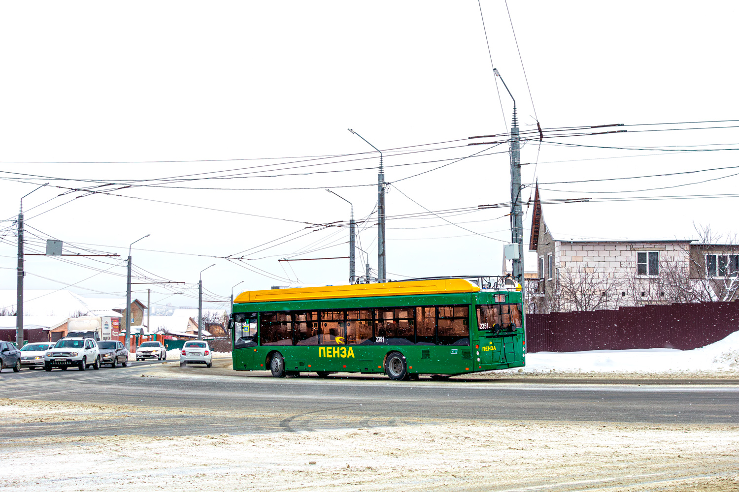 Пенза, УТТЗ-6241.01 «Горожанин» № 2351