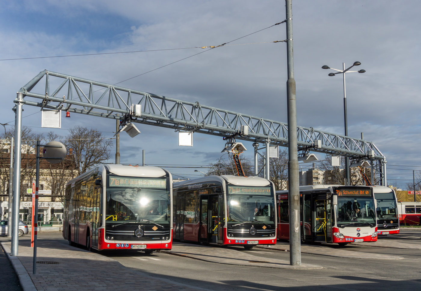 Вена, Mercedes-Benz eCitaro № 8405