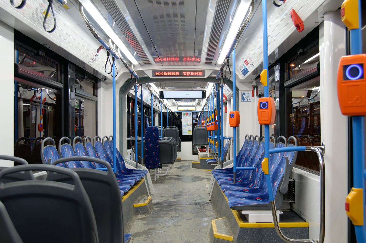 Санкт-Петербург, 71-923М «Богатырь-М» № 8944