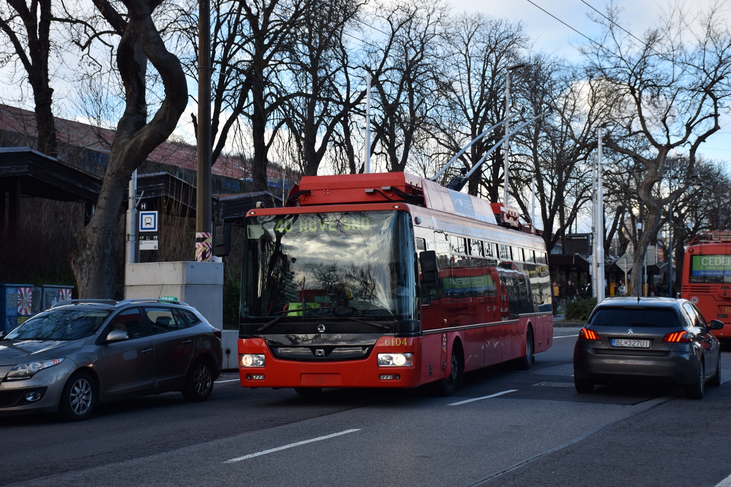 Bratislava, Škoda 30TrDG SOR № 6104