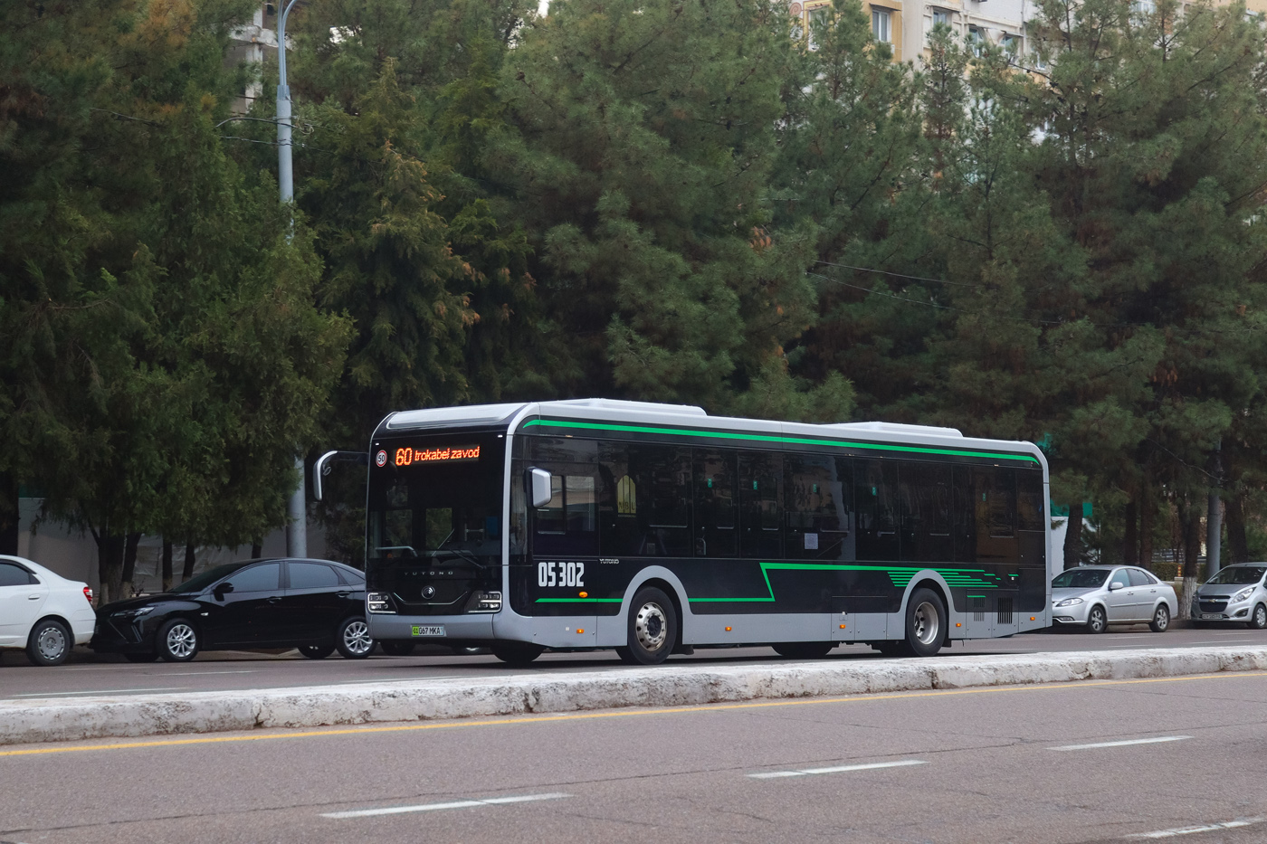 Tashkent, Yutong ZK6126BEVG № 05302