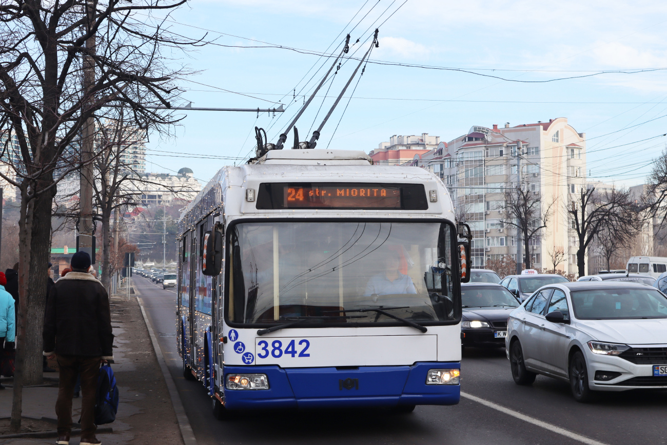 Кишинёв, БКМ 321 № 3842