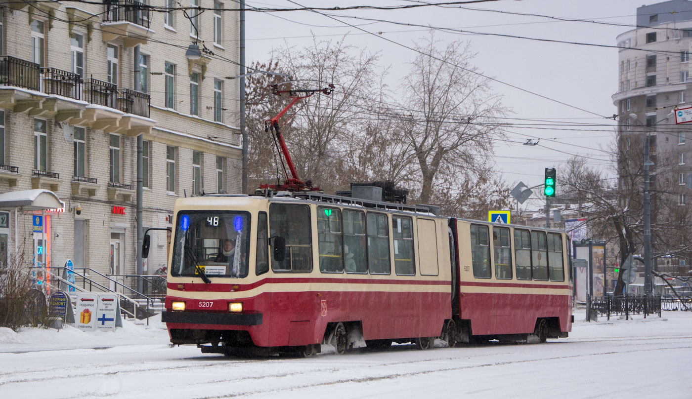 Saint-Petersburg, LVS-86K č. 5207