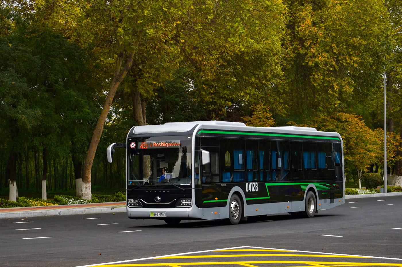 Tashkent, Yutong ZK6126BEVG № 04128