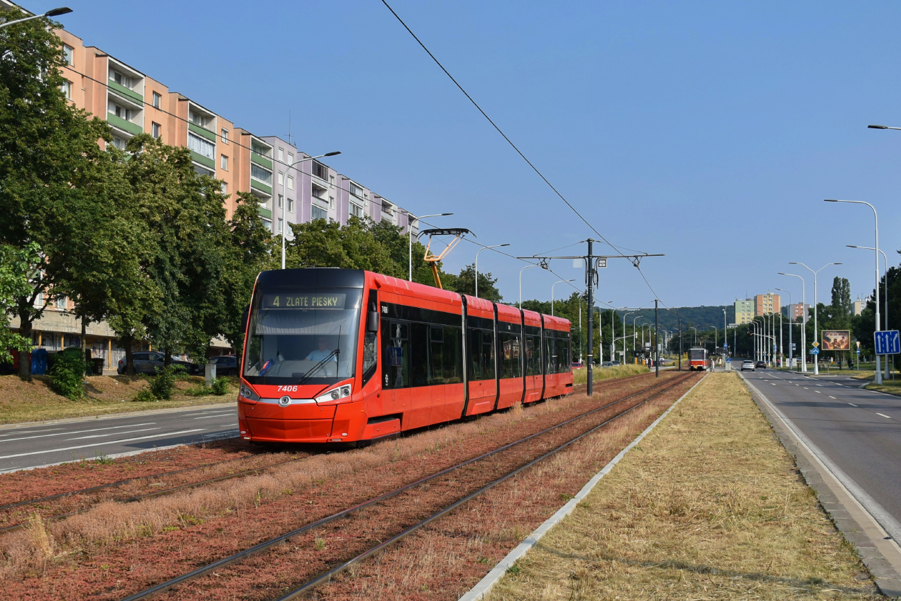 Pozsony, Škoda 29T ForCity Plus — 7406