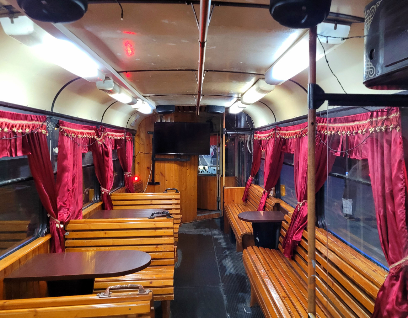 Владикавказ, Tatra T4D-MI № 223