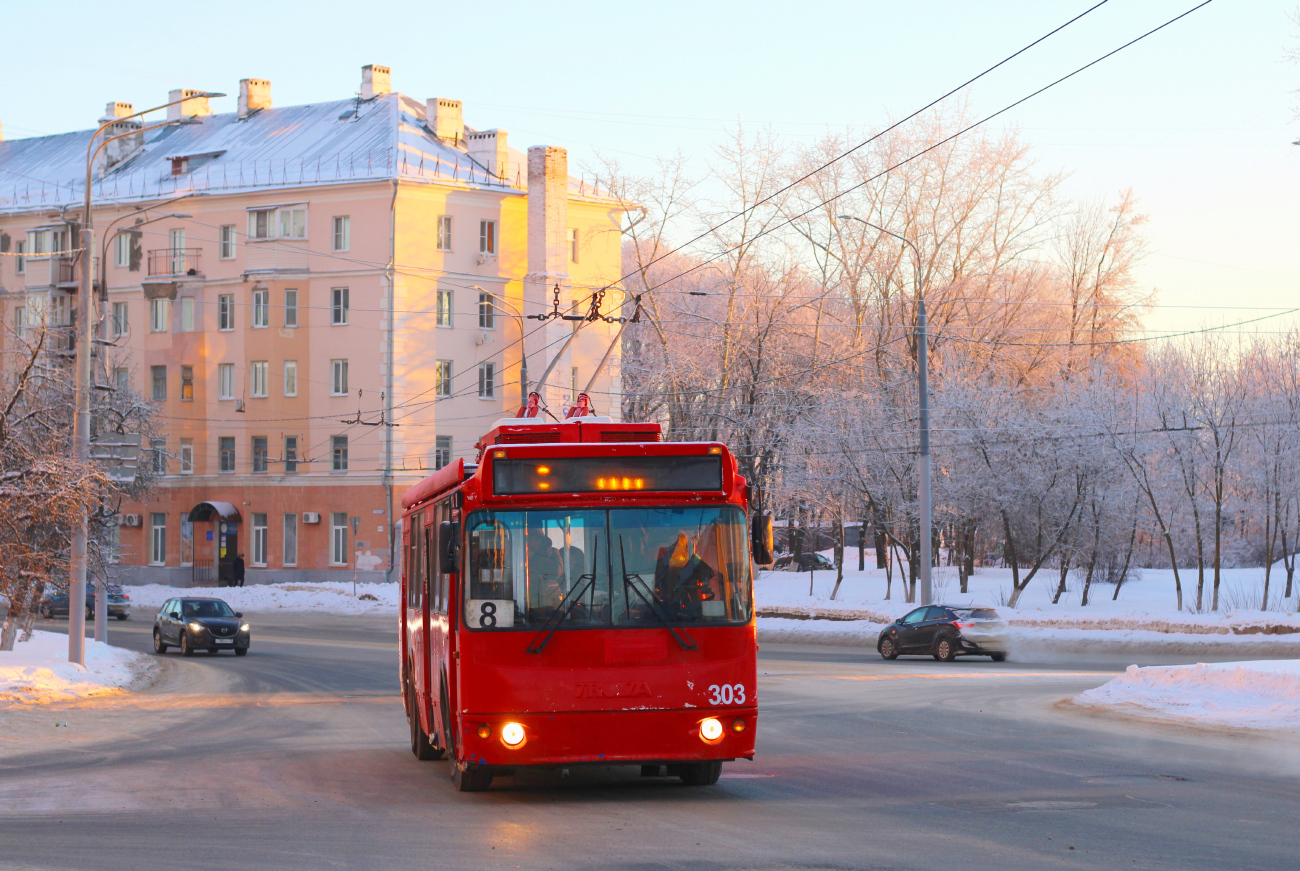 Vladimir, ZiU-682G-016.04 № 303