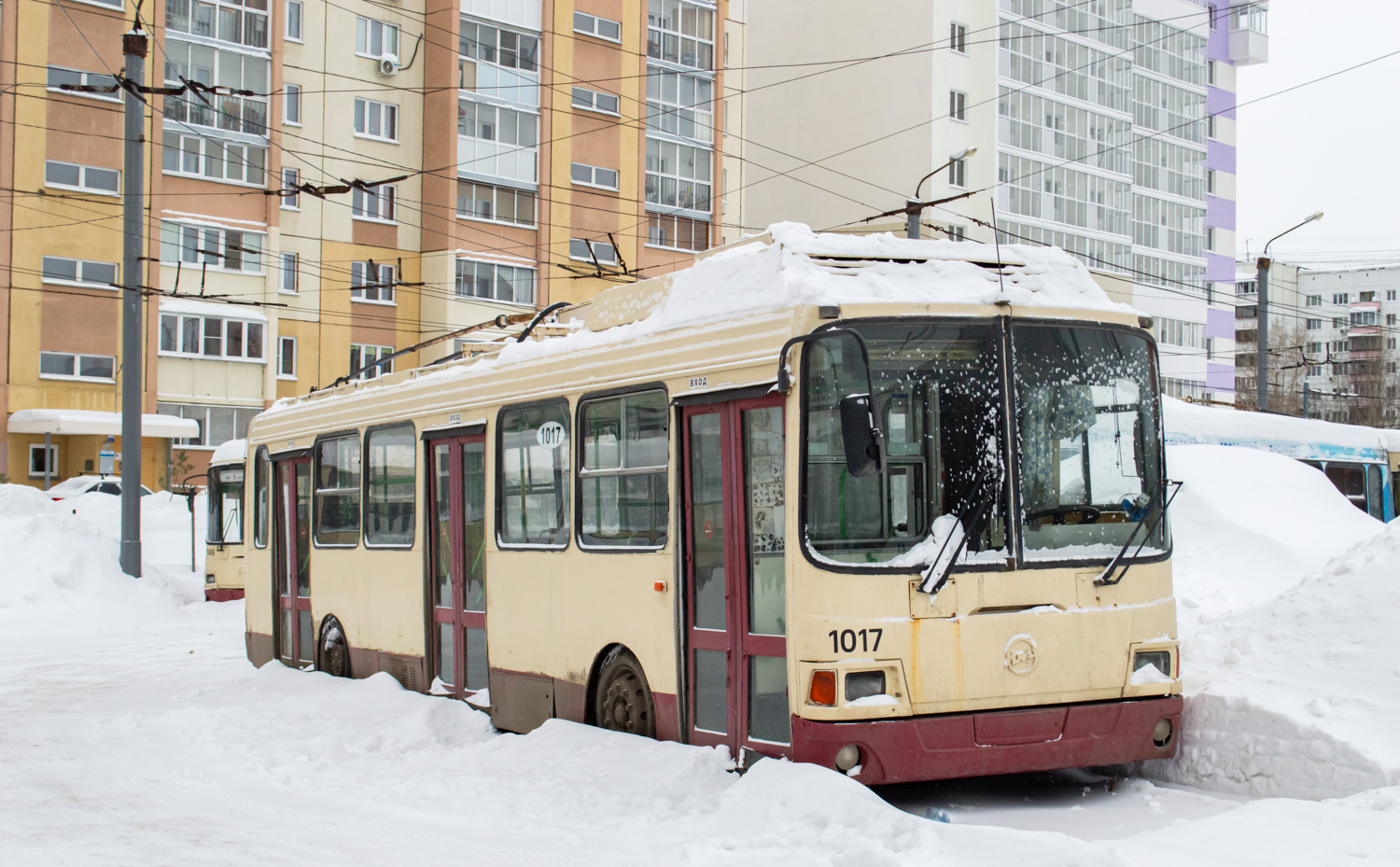 Челябинск, ЛиАЗ-5280 (ВЗТМ) № 1017